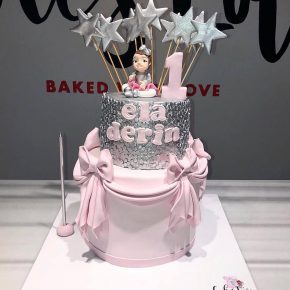 1 yaş doğum günü pastası
